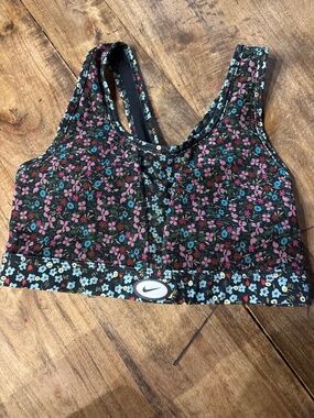 Nike Swoosh Bra floral NWT size small